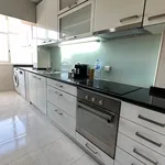 Rent 5 bedroom apartment in Porto