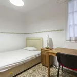 Rent a room of 70 m² in madrid