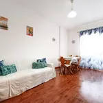 Rent 3 bedroom apartment of 75 m² in Roma