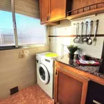 Rent a room of 110 m² in valencia