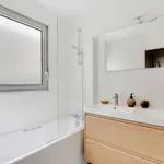 Rent 3 bedroom apartment of 1090 m² in Paris