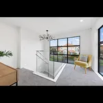 Rent 4 bedroom house in Auckland