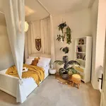 Rent 1 bedroom apartment of 45 m² in Prague