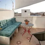 Rent 2 bedroom apartment of 646 m² in Valencia