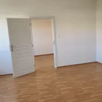 Pronajměte si 3 ložnic/e byt o rozloze 68 m² v Chomutov