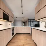 Rent 3 bedroom apartment in London