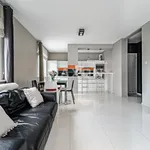 Rent 3 bedroom apartment of 72 m² in Warszawa