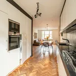 Huur 2 slaapkamer appartement van 71 m² in Amsterdam