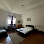 Rent a room in lisbon