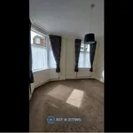 Rent 2 bedroom flat in Yorkshire And The Humber