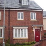 Rent 3 bedroom house in East Midlands