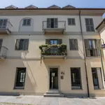 Rent 1 bedroom apartment of 60 m² in Torino