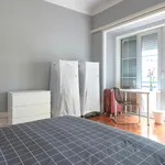 Rent 11 bedroom apartment in Lisbon