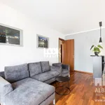 Pronajměte si 3 ložnic/e byt o rozloze 102 m² v Prague