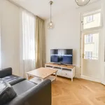 Pronajměte si 1 ložnic/e byt o rozloze 55 m² v Prague