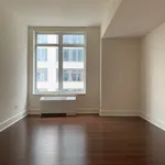 Rent 3 bedroom apartment in Manhattan