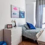 Rent 5 bedroom apartment in Valencia