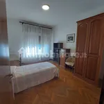 Rent 5 bedroom apartment of 170 m² in Padua