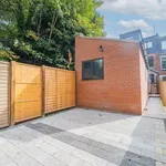 Rent 6 bedroom flat in West Midlands