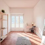 Rent a room in lisbon