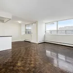 Rent 3 bedroom apartment in Toronto