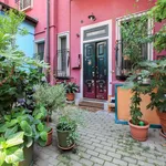 Rent 6 bedroom apartment in Milan