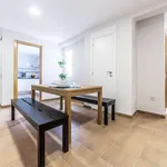 Rent a room of 85 m² in valencia