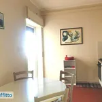 Affitto 4 camera appartamento di 110 m² in Palermo