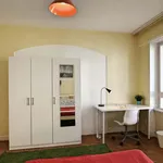 Rent a room of 100 m² in Strasbourg