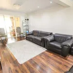 Rent 3 bedroom apartment in North Hertfordshire