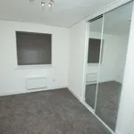 Flat to rent in Abercromby Avenue, High Wycombe HP12