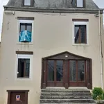 Maison de 116 m² avec 6 chambre(s) en location à Chémeré-le-Roi