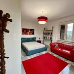 Rent 4 bedroom house of 330 m² in Manoppello