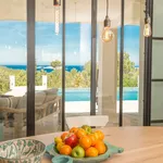 Rent 3 bedroom house in Cala Tarida