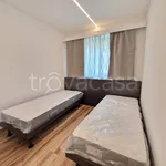 Rent 4 bedroom apartment of 80 m² in Colico