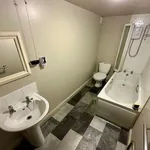 Rent 2 bedroom flat in Wakefield