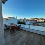 Rent 2 bedroom apartment of 85 m² in Queluz