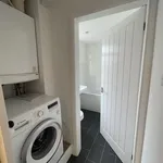 Rent 2 bedroom flat in West Midlands