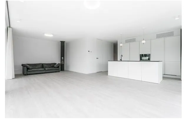 Huur 2 slaapkamer appartement van 113 m² in Maastricht