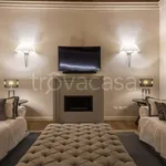 Rent 2 bedroom apartment of 100 m² in Firenze