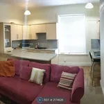 Rent 1 bedroom apartment in Yorkshire And The Humber