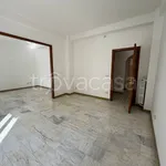 Rent 4 bedroom apartment of 104 m² in Roma