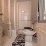 Rent a room in lisbon