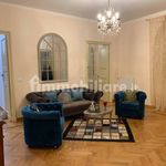 Rent 5 bedroom apartment of 170 m² in Genoa