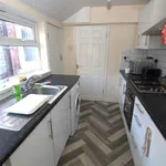 Rent 3 bedroom flat in North East England