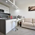 Rent 1 bedroom apartment of 37 m² in Praha