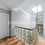 Rent 4 bedroom apartment of 140 m² in Capital City of Prague