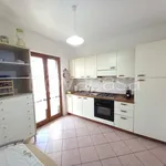 Rent 3 bedroom apartment of 90 m² in Capodimonte