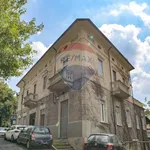 Affitto 2 camera appartamento di 58 m² in Turin