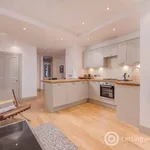 Rent 2 bedroom flat in Edinburgh